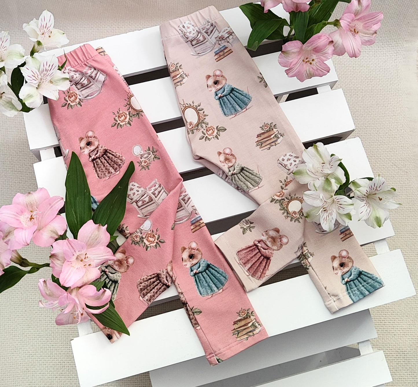 Retro mice leggings