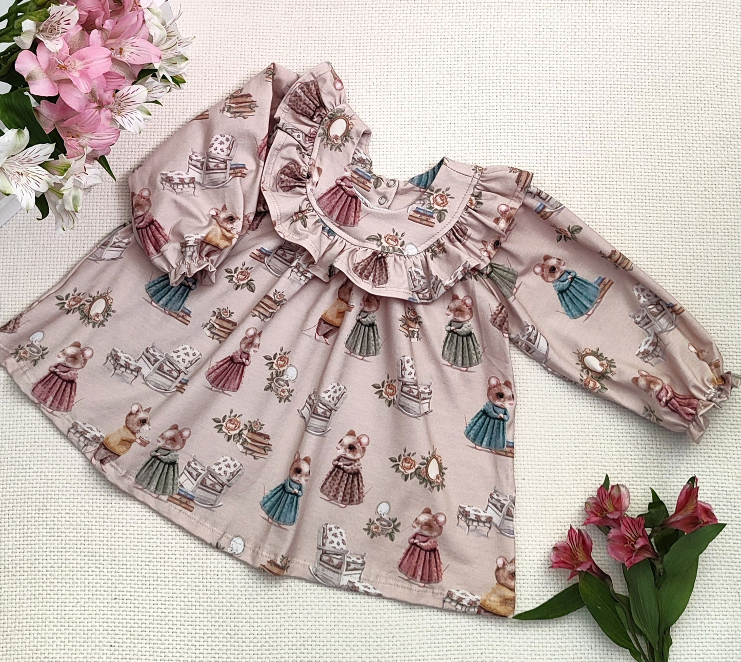 Retro mice dress