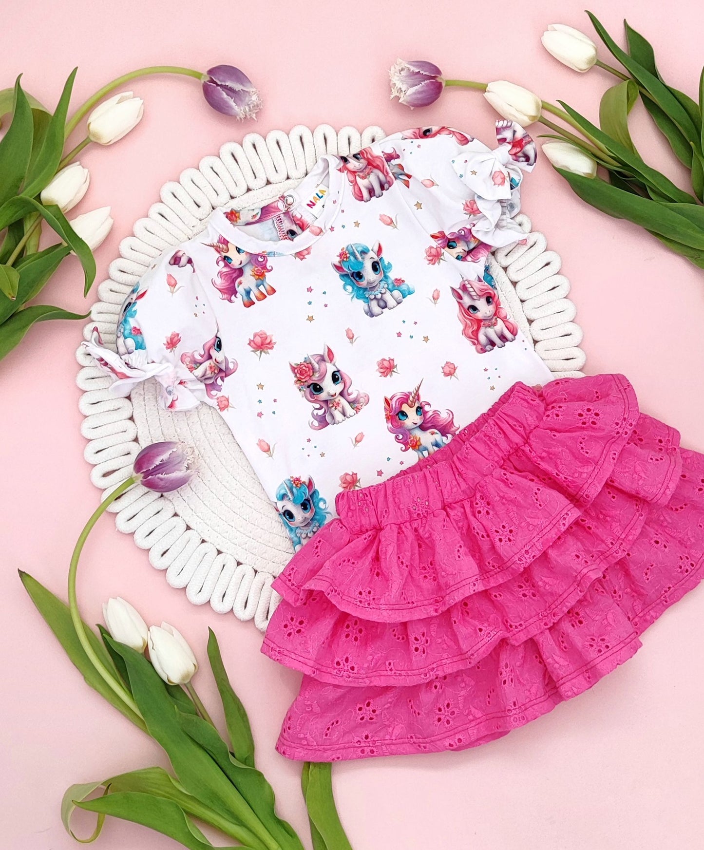 Unicorns puff sleeve top