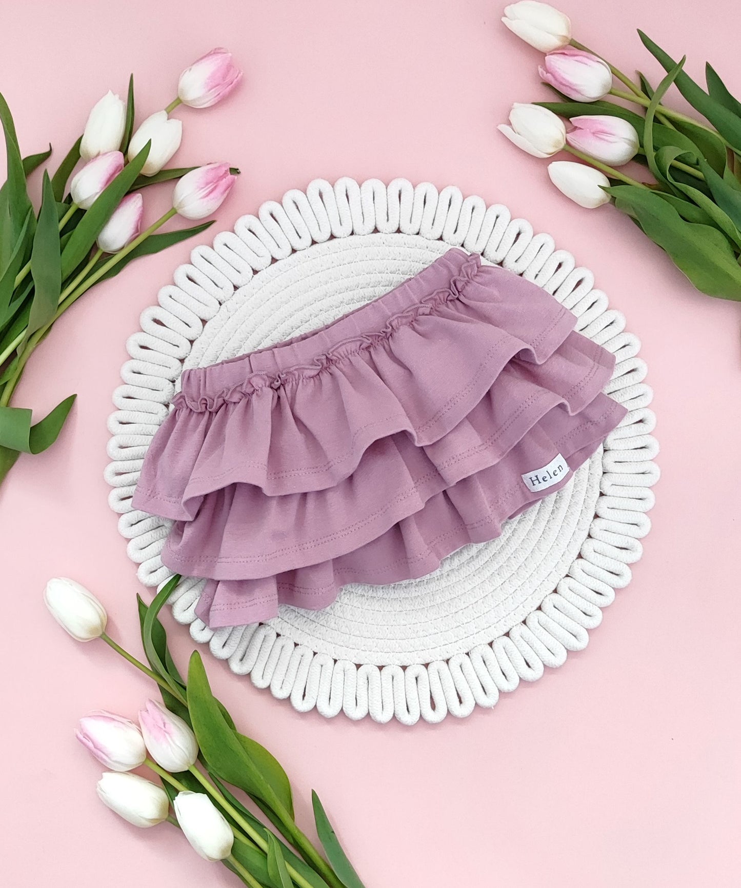 Ruffled bloomers