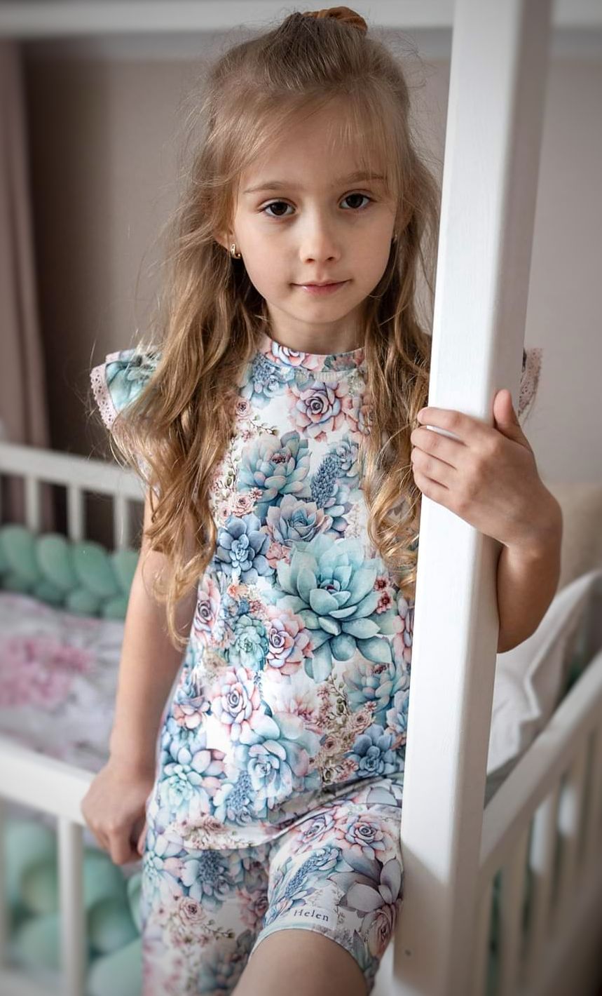Succulents short sleeve top