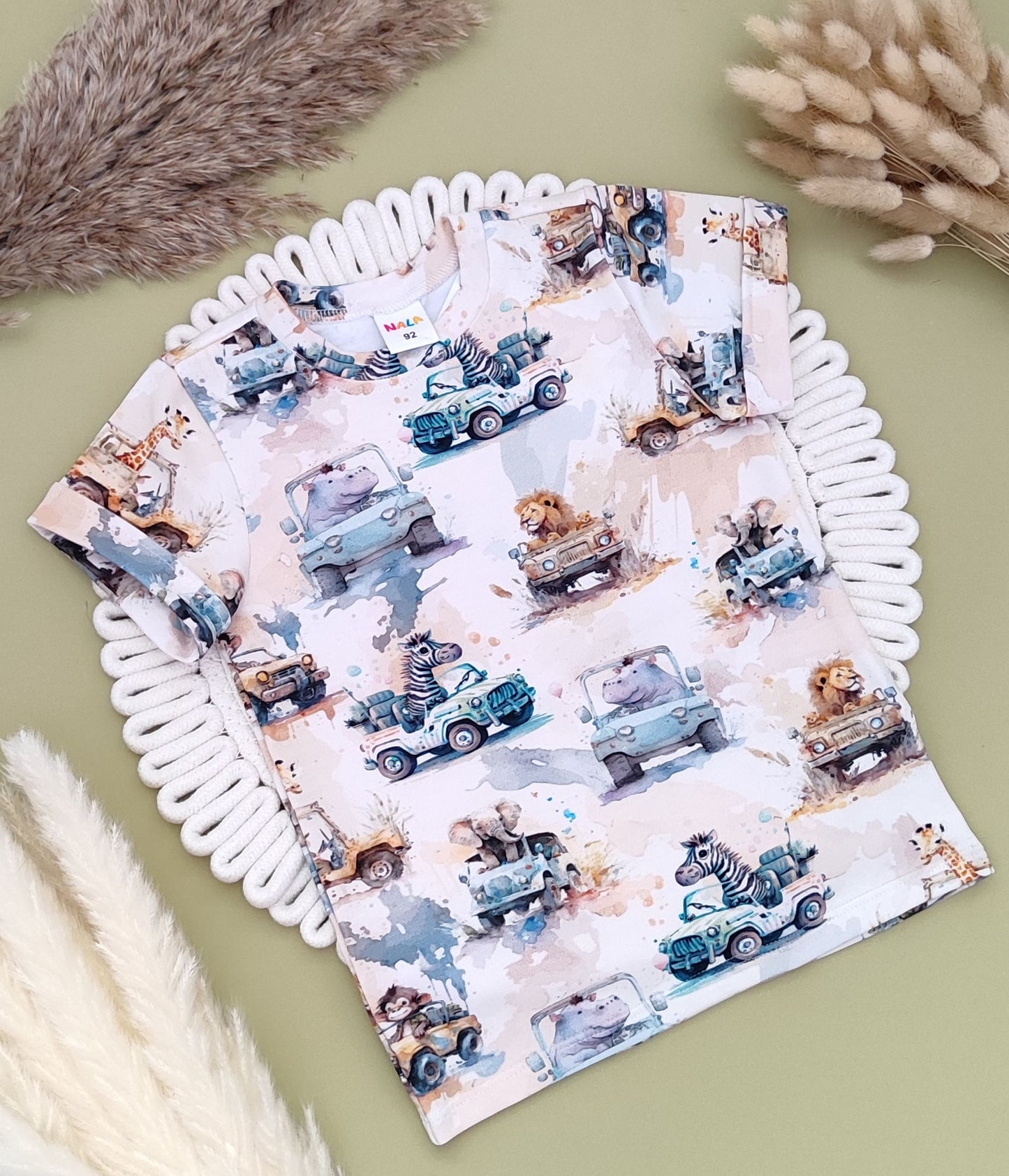 Safari short sleeve top