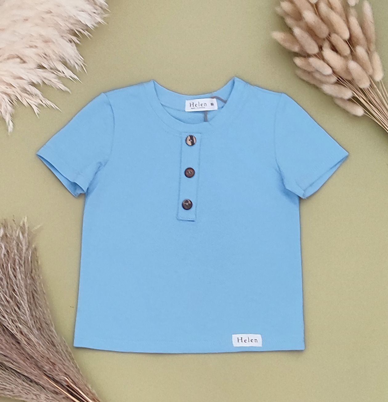 Short sleeve top with buttons