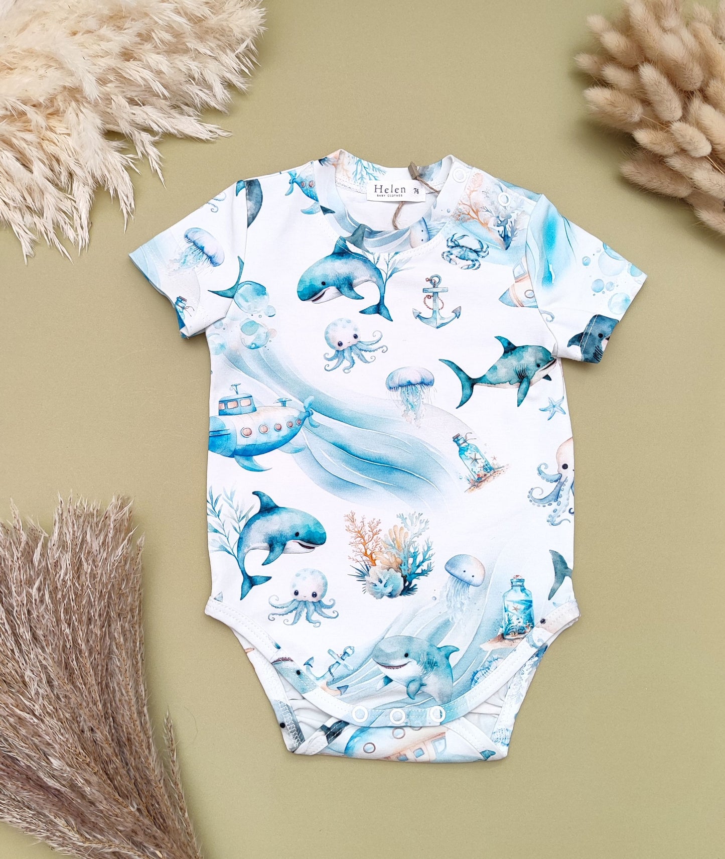 Short sleeve printed bodysuit