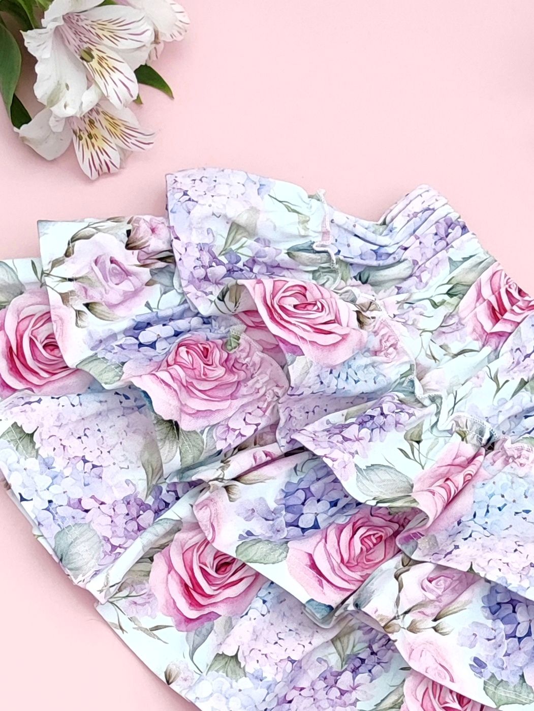 Hydrangea garden skirt
