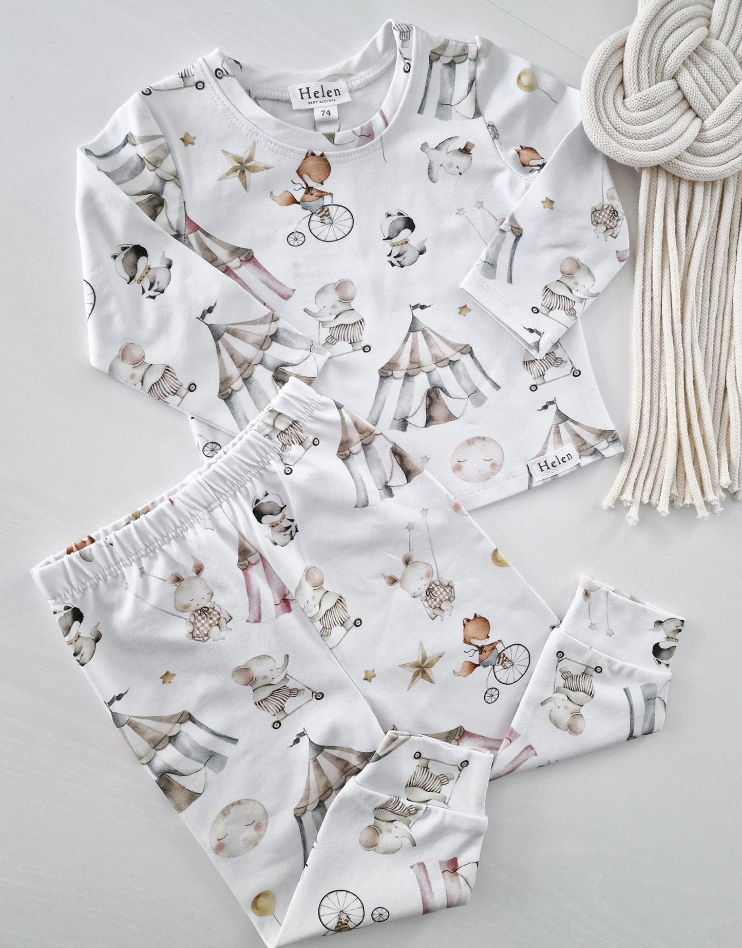 Long sleeve pyjamas - end of collection