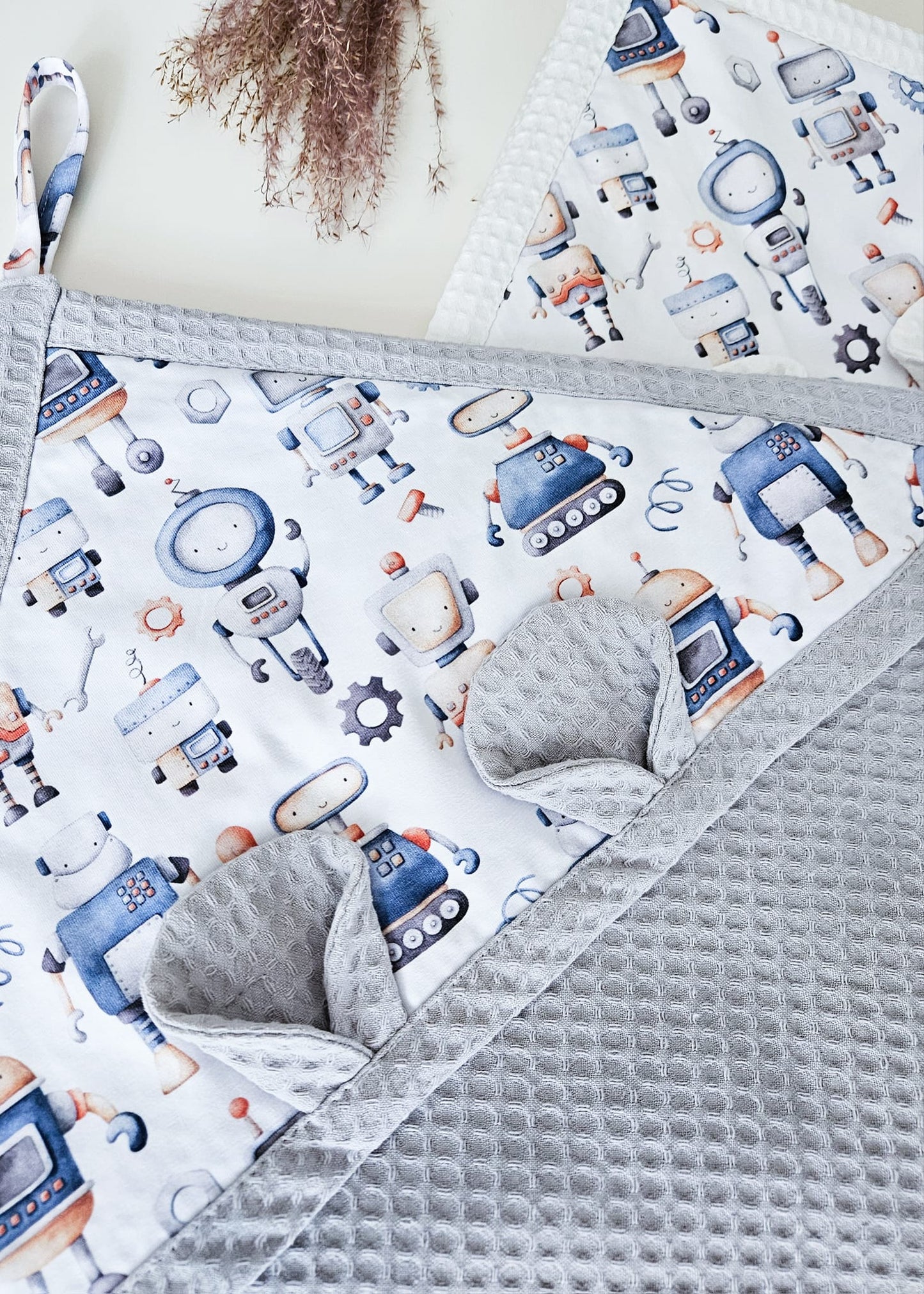 Robots - hooded wrap