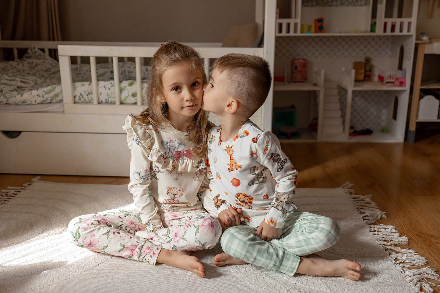 Retro pyjama set - long sleeve