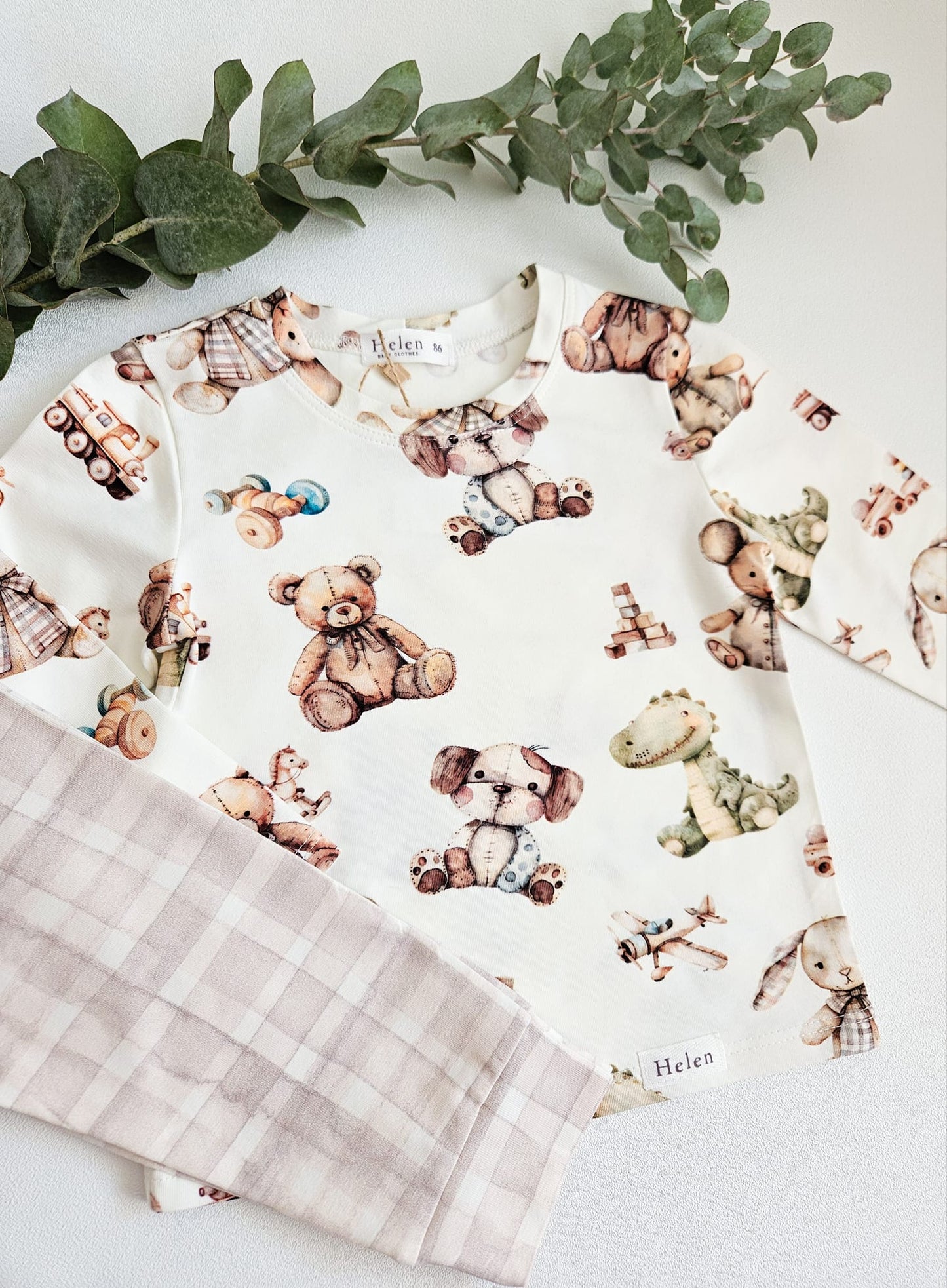 Retro pyjama set - long sleeve