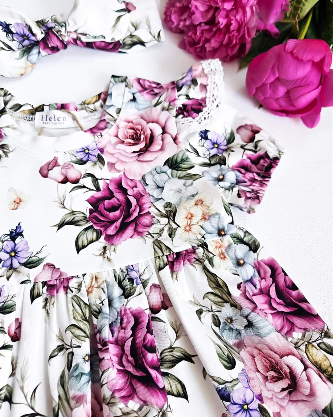 Amaranth roses dress