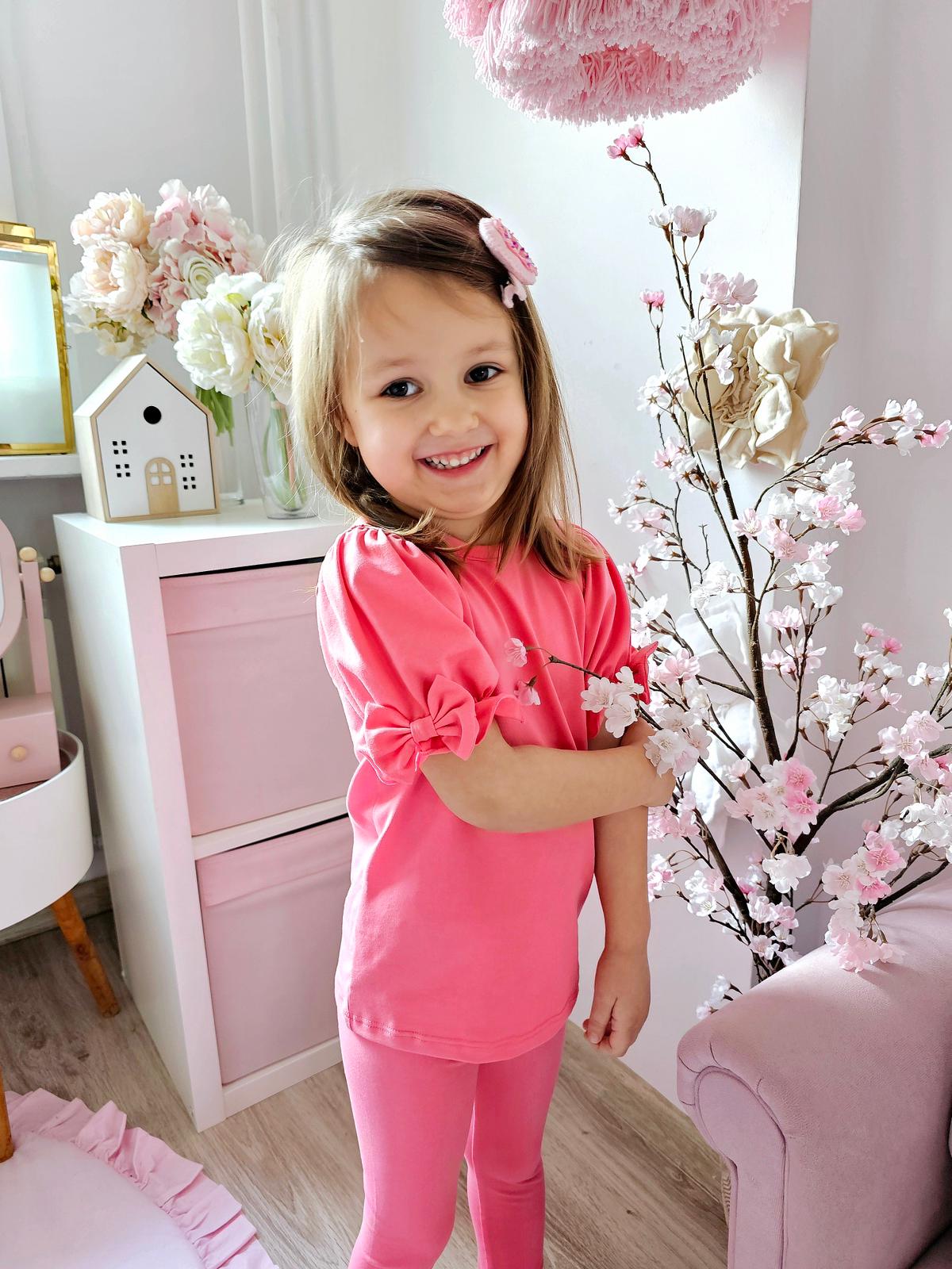 Unicorns one colour puff sleeve top