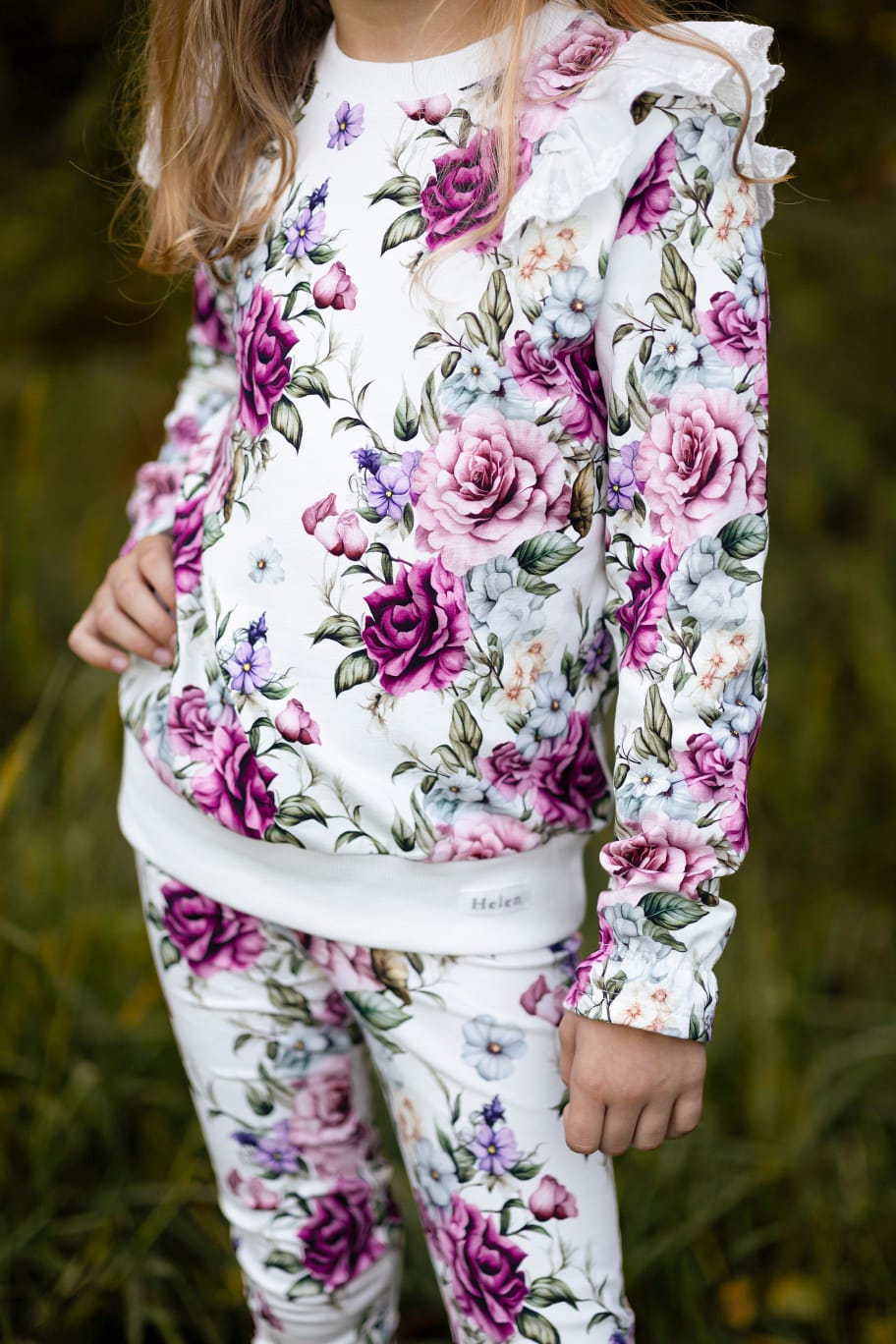 Amaranth roses sweatshirt