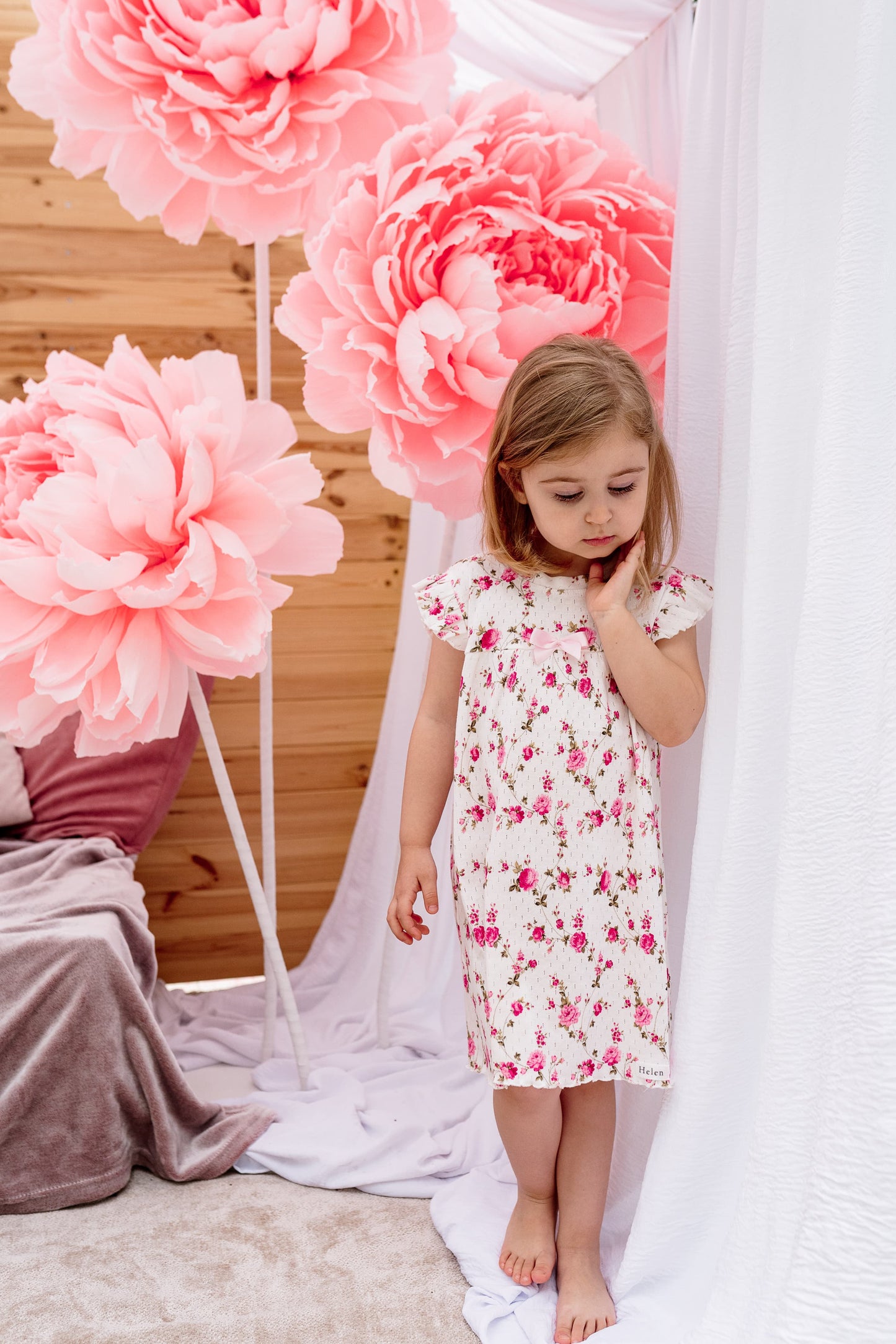 Openwork cotton nightdress
