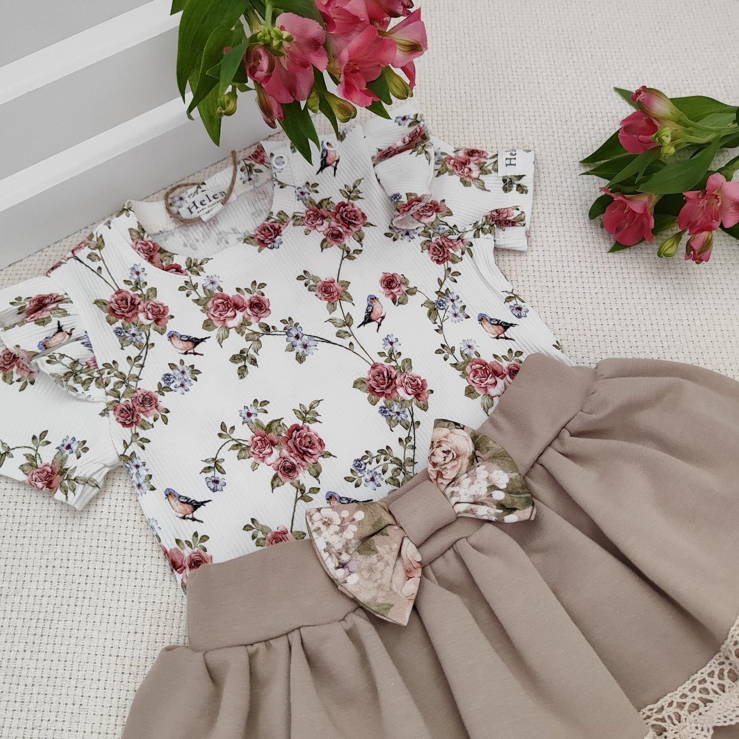 Short sleeve top