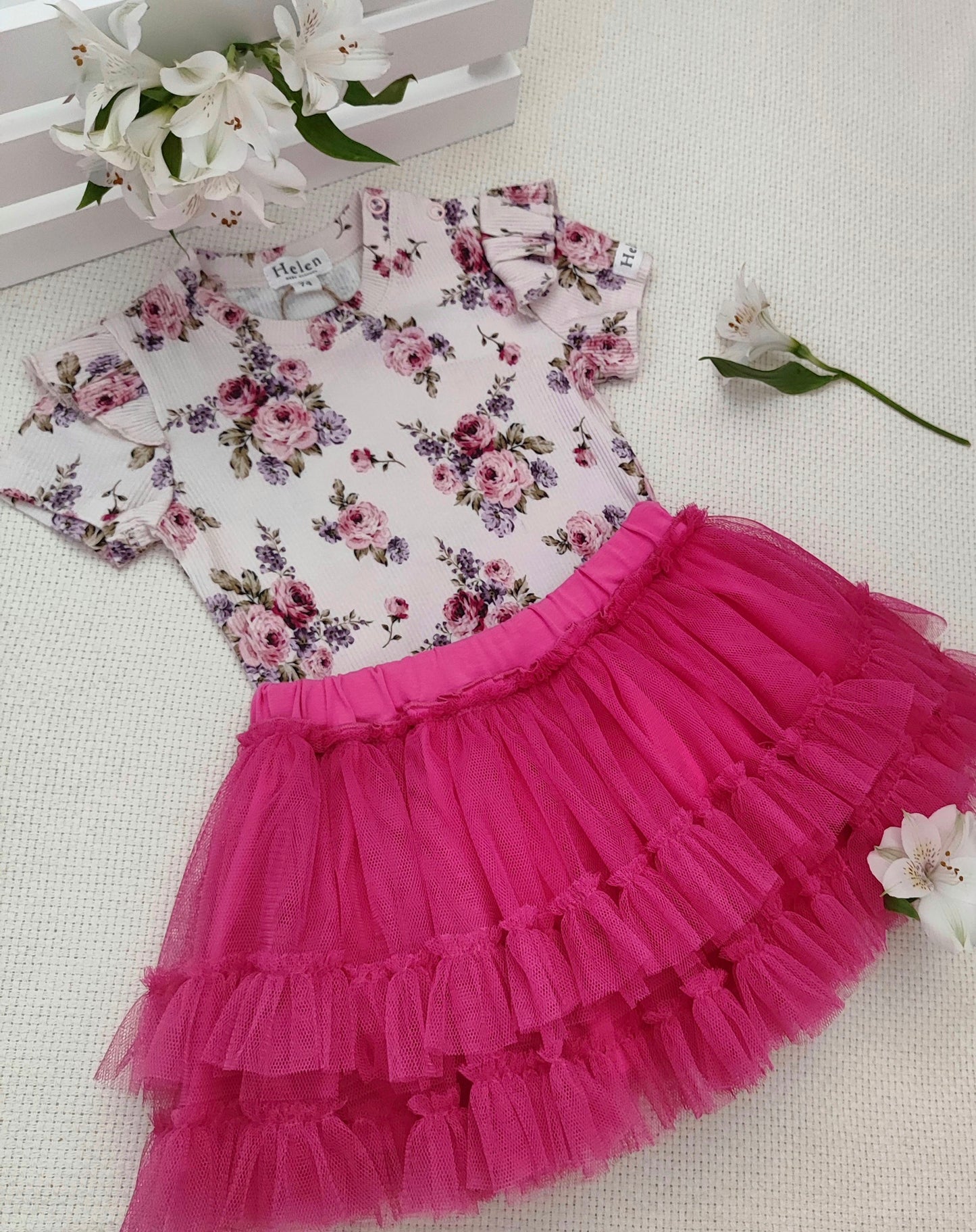 Short sleeve top