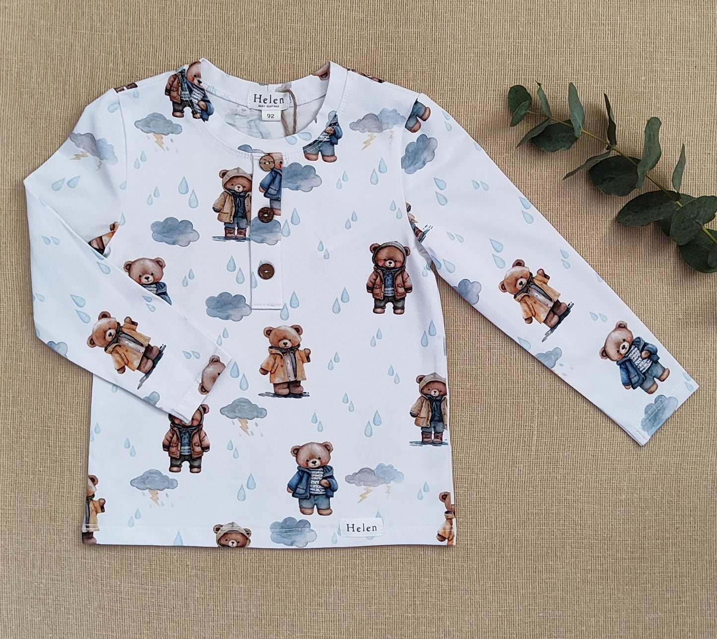 Printed top with buttons