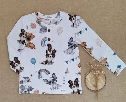 Printed top with buttons