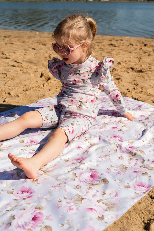 Wild roses - quick - drying towel
