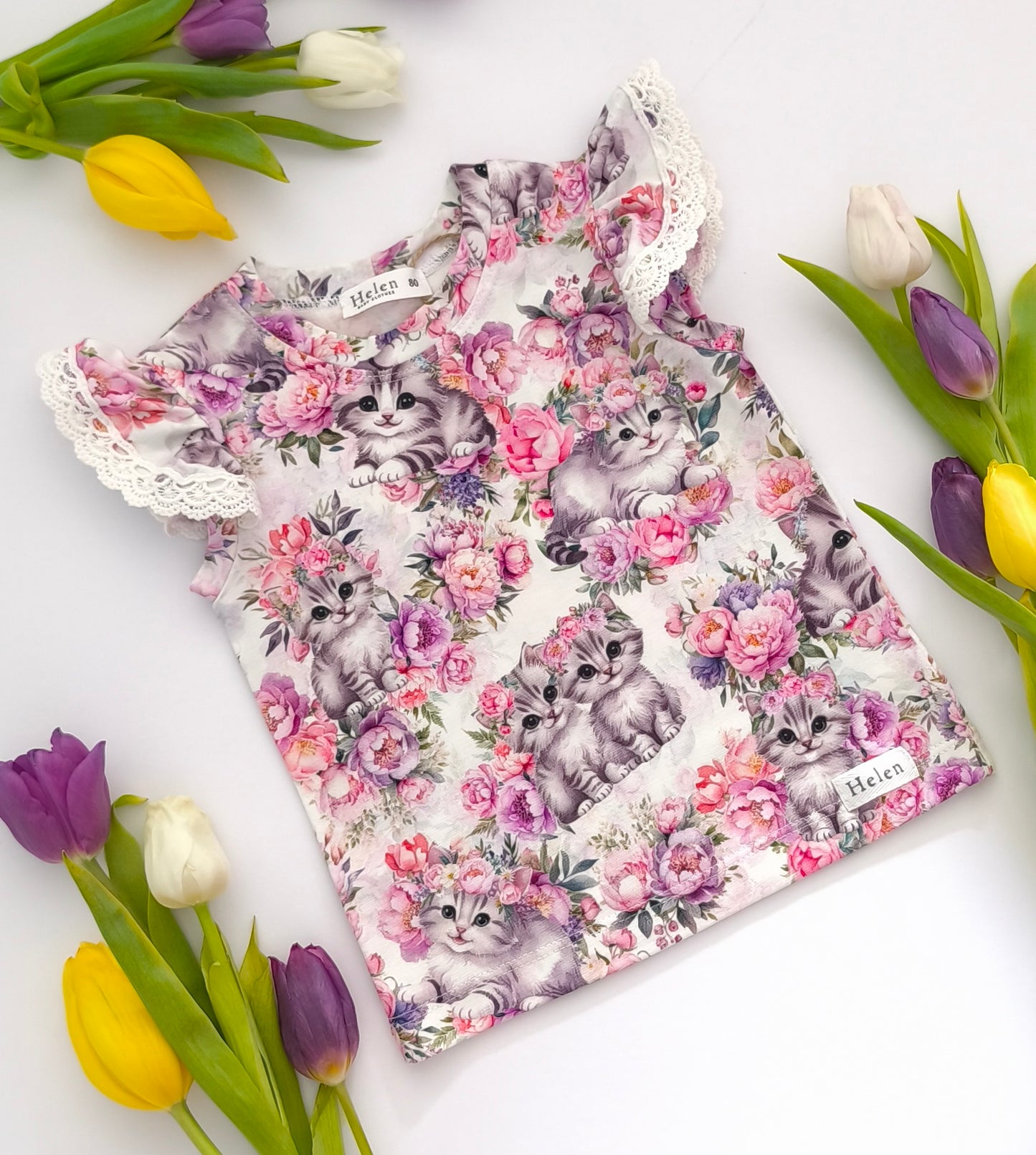 Cute cats top