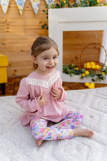 Muslin tunic with V lace detail